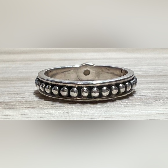 Vintage Designer Signed SU Sterling Silver Gray Pearl Caviar Band Ring, Size 7.5 - Picture 4 of 10